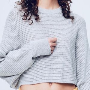 *ARITZIA(Wilfred) cropped sweater: small- Purple**